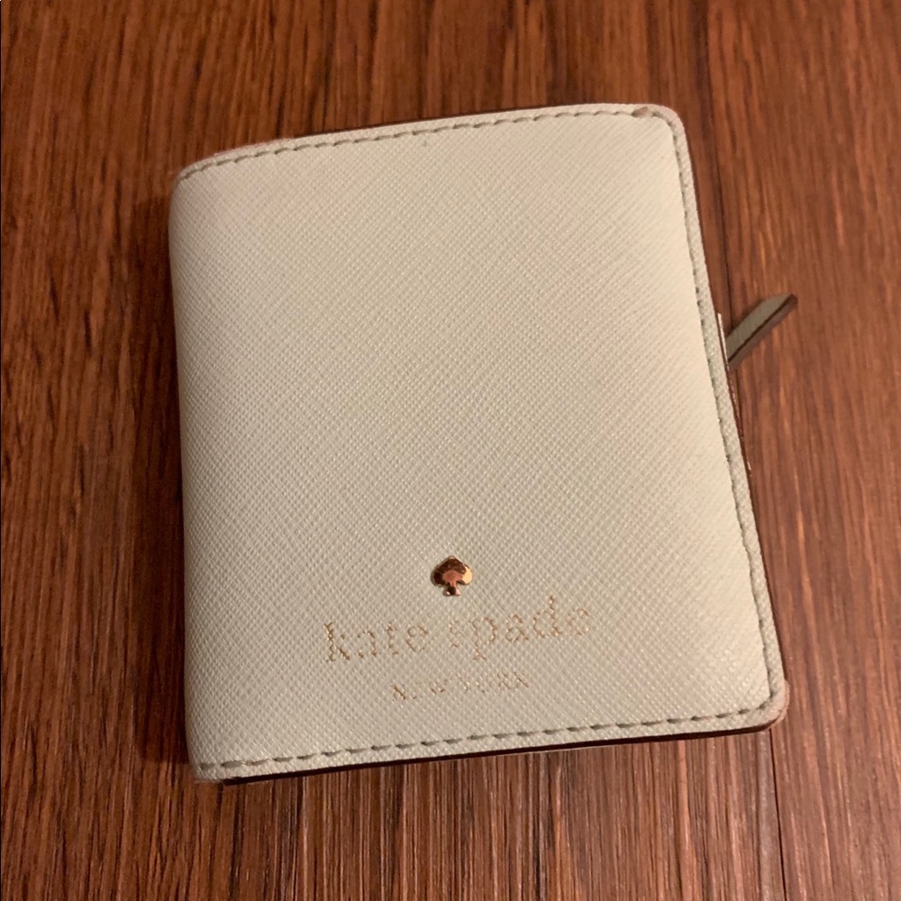 Kate Spade Mini Wallet